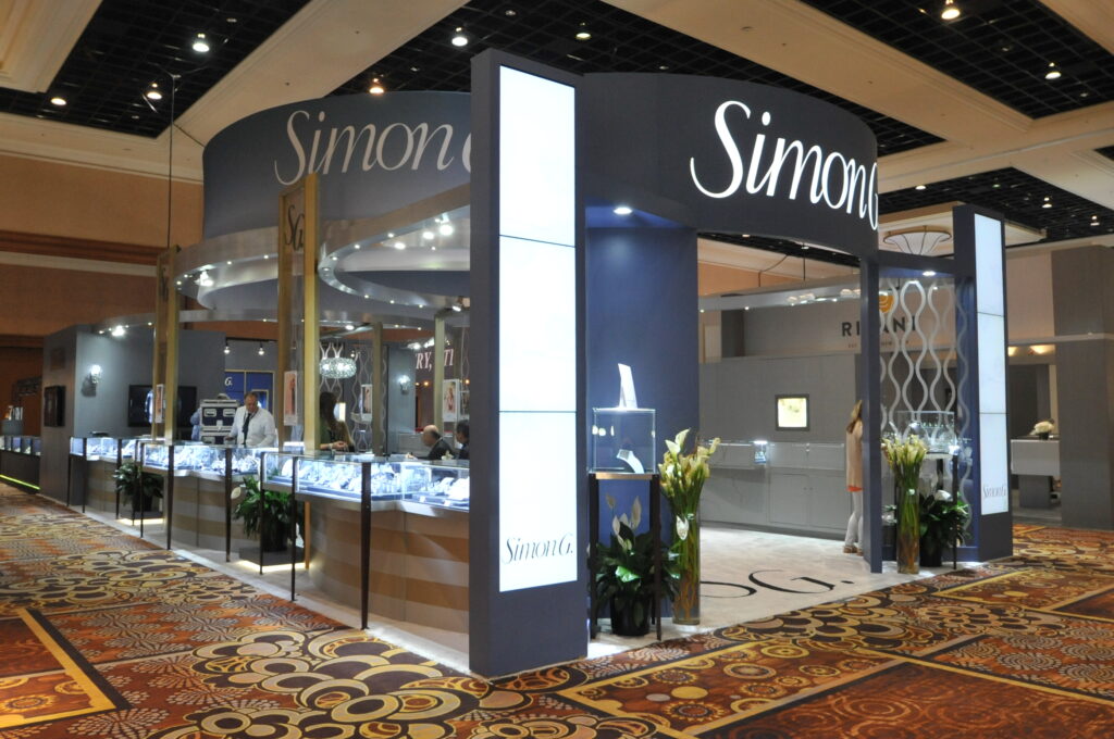 Simon G at JCK